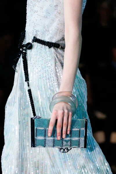 Look 62
